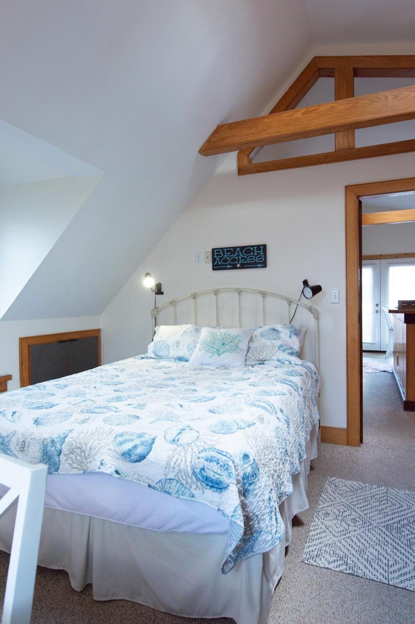 Upstairs 1Br Beach Apartment In The Heart Of The Vibe District 5 Minute Stroll To Beach 1480 Βιρτζίνια Μπιτς Εξωτερικό φωτογραφία